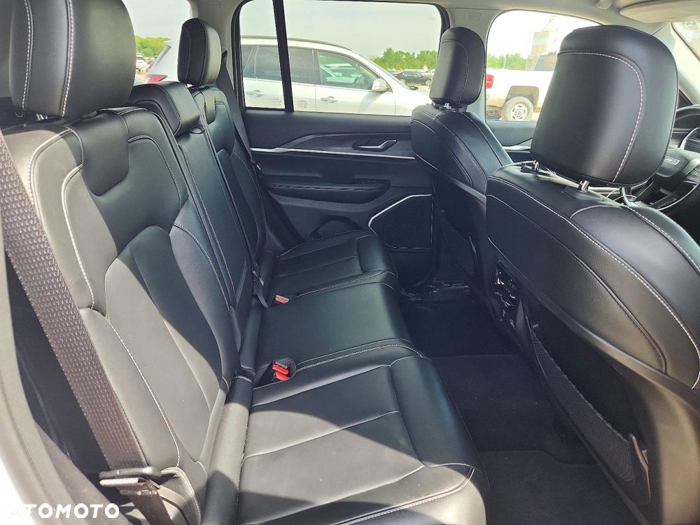 Jeep Grand Cherokee - 6