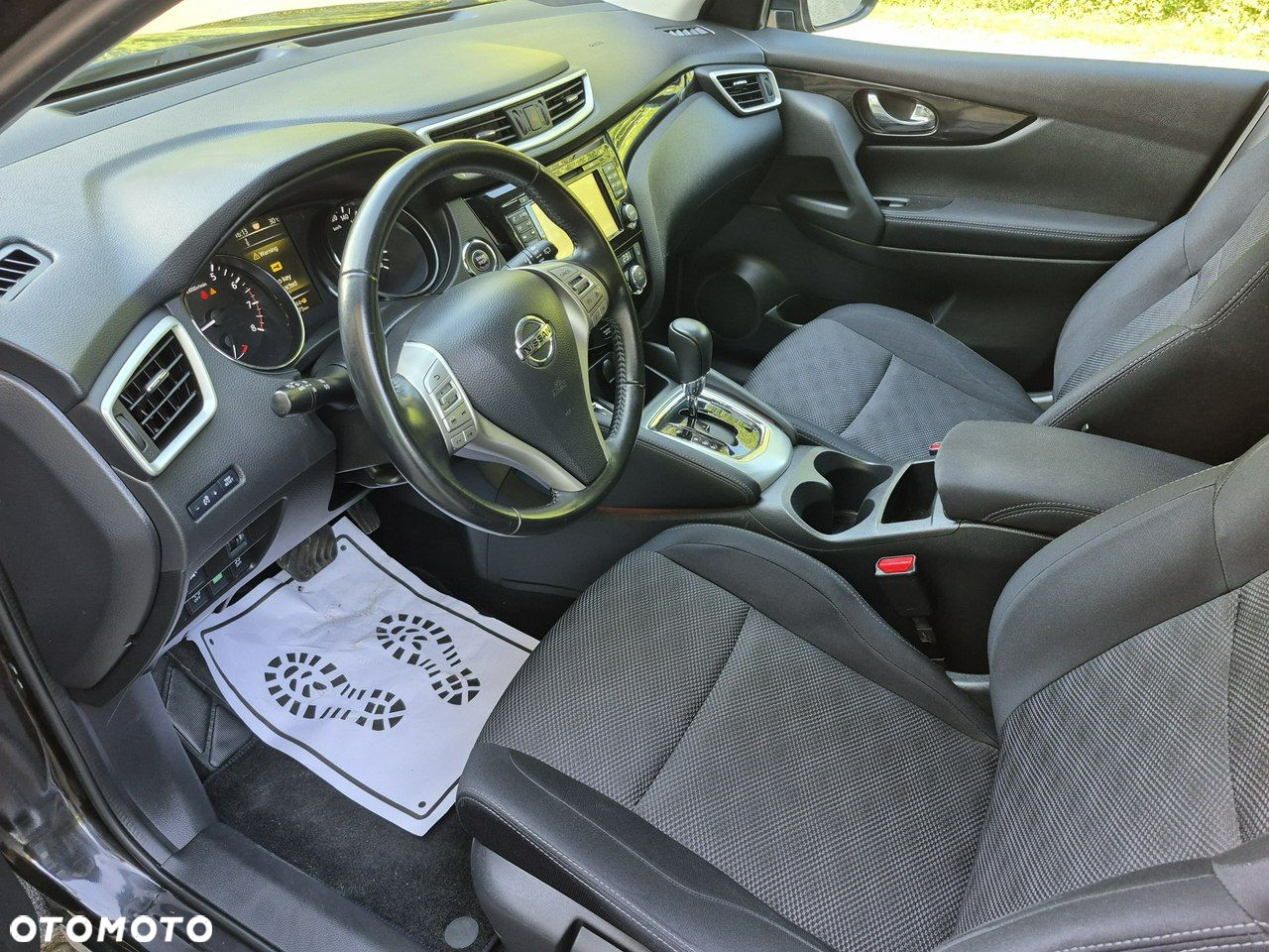 Nissan Qashqai - 9
