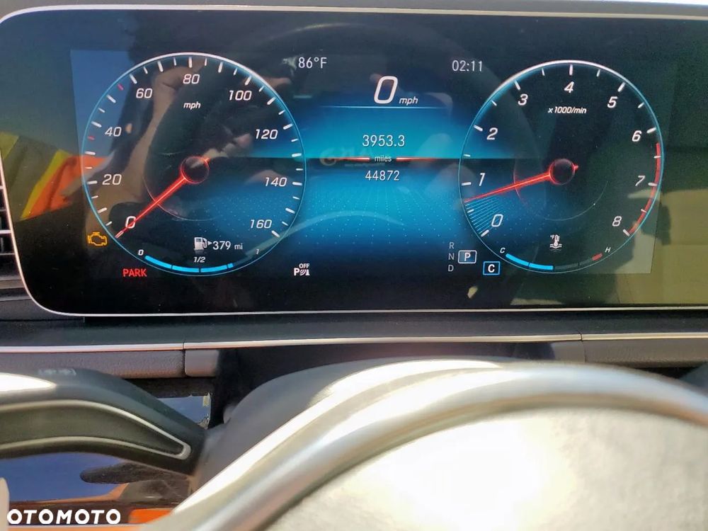 Mercedes-Benz GLE - 11