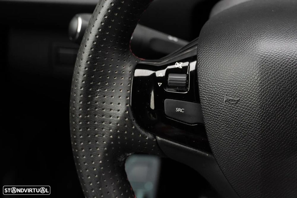 Peugeot 308 1.5 BlueHDi GT Line - 34