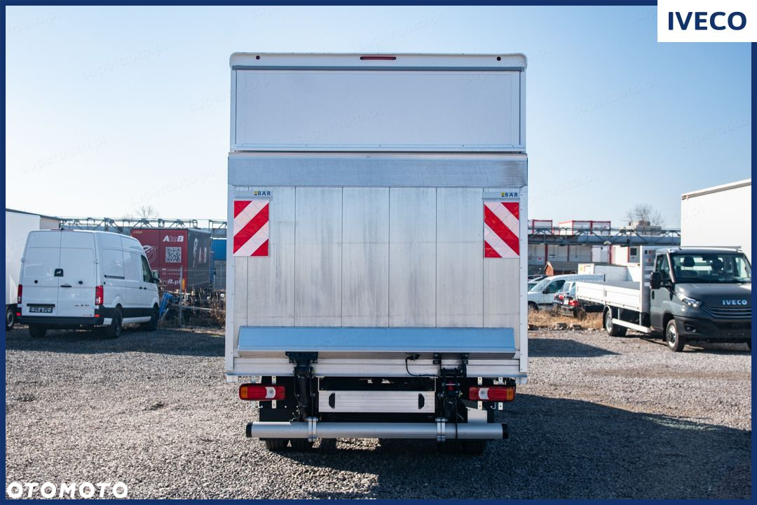 Iveco Daily 50C18 Hi-Matic Kontener 8EP + Winda 3.0 180KM - 10