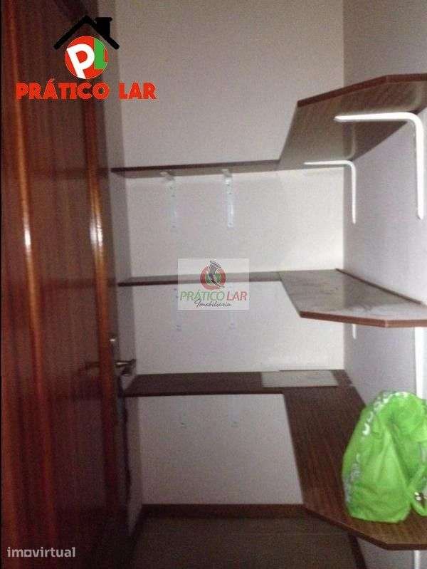 Apartamento T2 com Garagem Fechada - Grande imagem: 3/14
