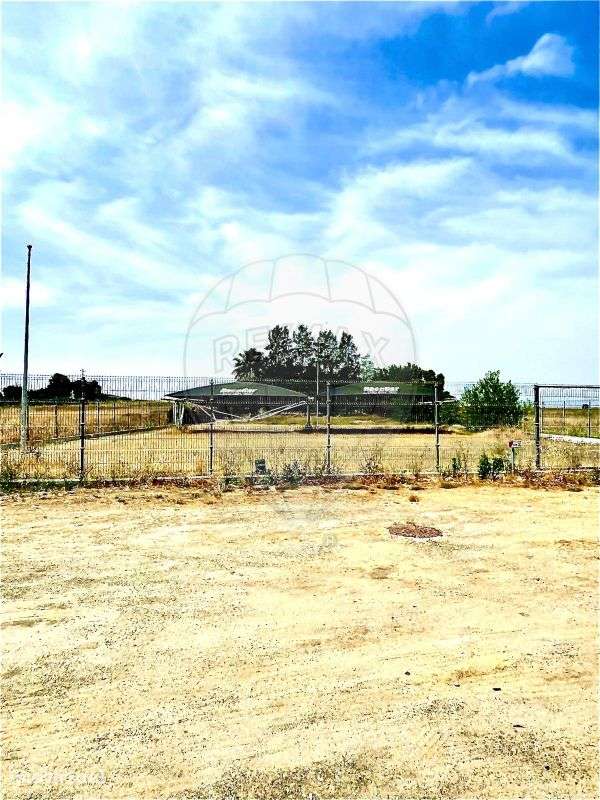 Terreno  para venda - Grande imagem: 2/3