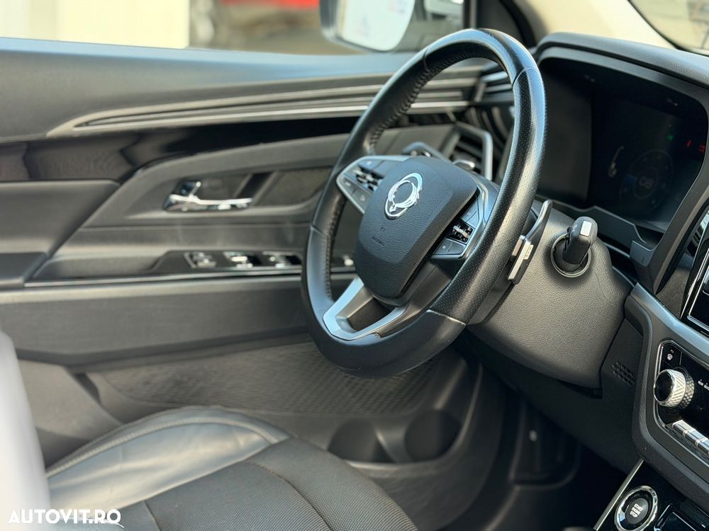 SsangYong Korando 1.6 e-XDi 4WD Aut. Amber - 25