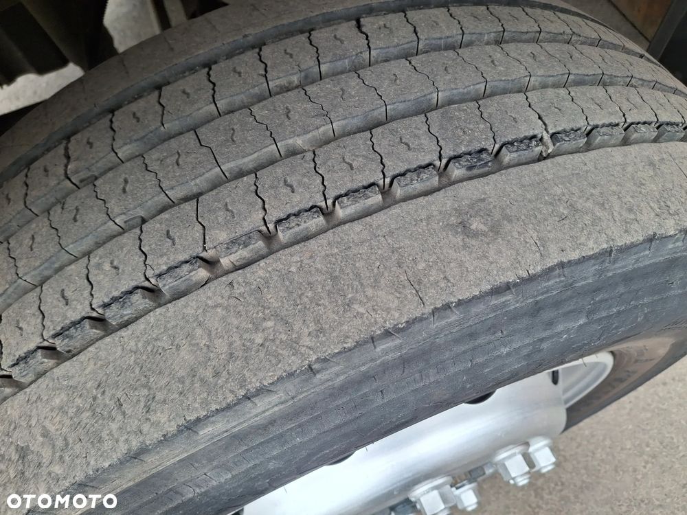 Mercedes-Benz Axor 1829 Zamiatarka Optifant70 2 Silniki Szczotki Lewa i Prawa Strona Karcher PM10 Listwa Ciśnieniowa - 10