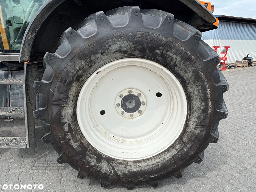 Renault Ares 710RZ - 14