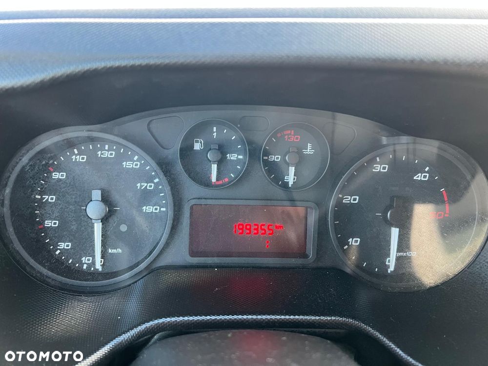 Iveco 35c14 Kontener+Winda - 21