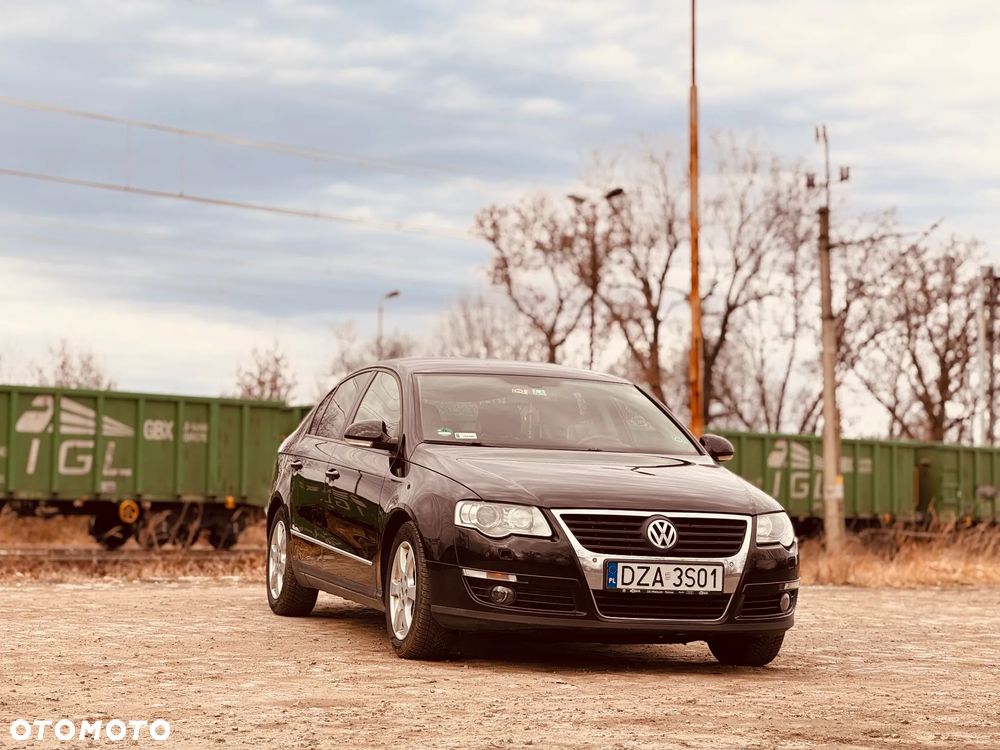 Volkswagen Passat - 3