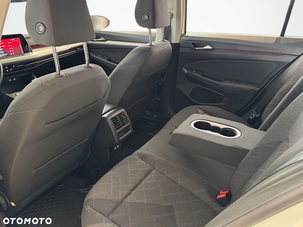 Volkswagen Golf - 14