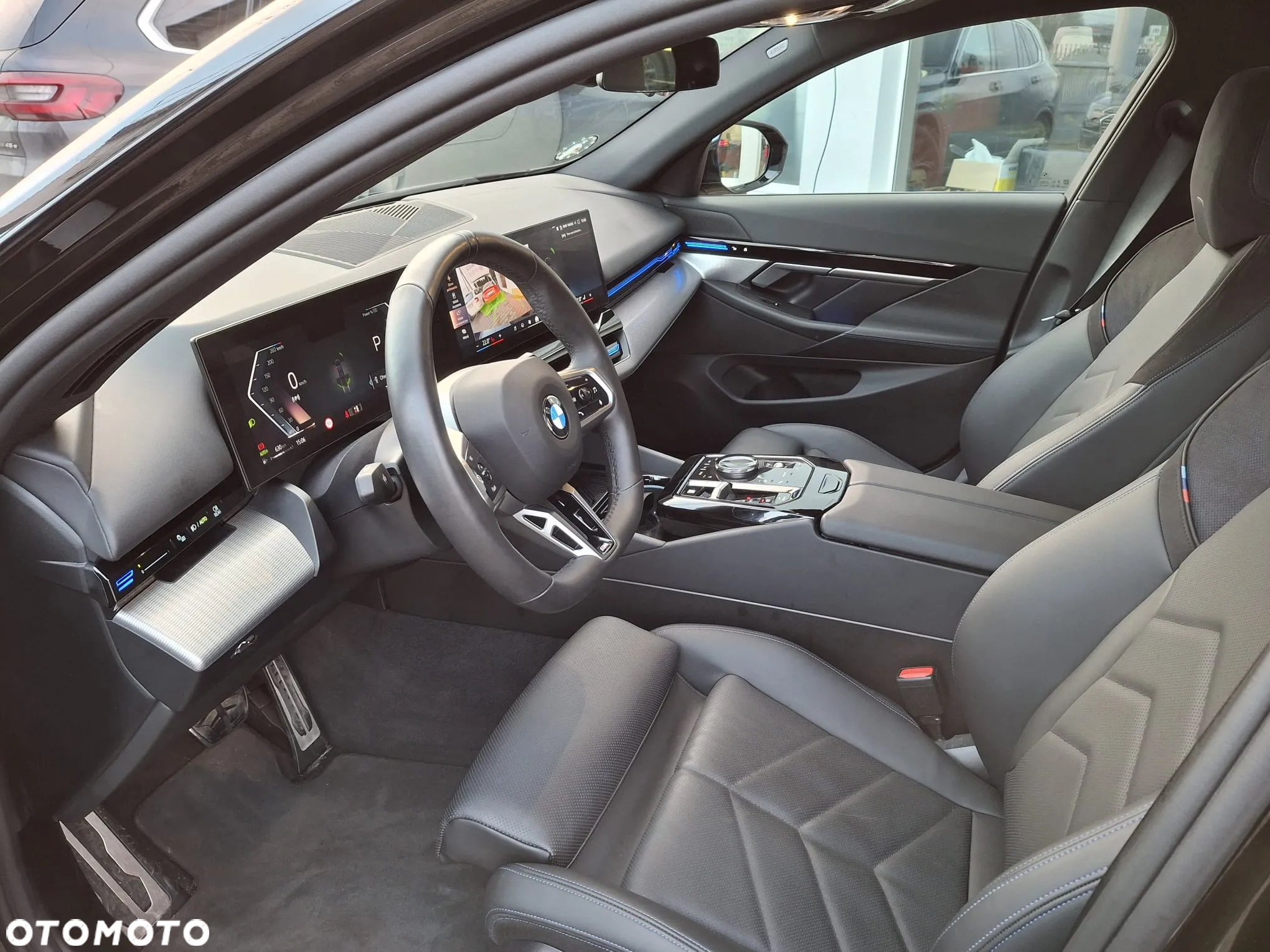 BMW Seria 5 520d - 12