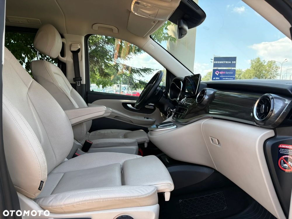 Mercedes-Benz Klasa V 300 d 4-Matic Avantgarde 9G-Tronic (d³ugi) - 31
