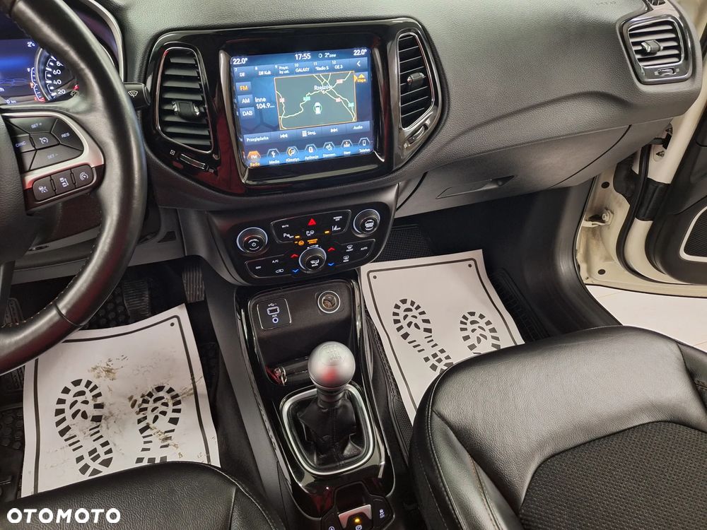 Jeep Compass 1.4 MultiAir Limited - 35