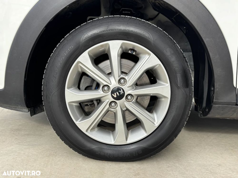 Kia Stonic 1.2 MPI 5MT Trend - 11