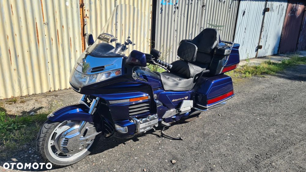 Honda GL - 9
