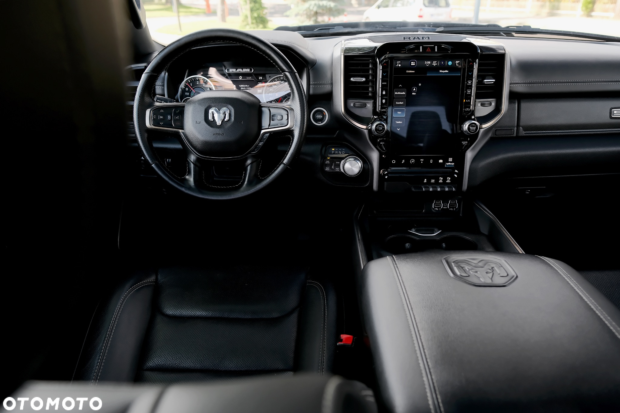 RAM 1500 Crew Cab Sport - 15