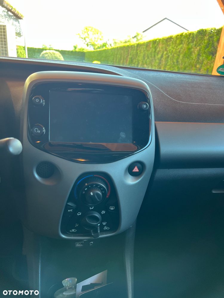 Toyota Aygo 1.0 VVT-i Color Edition - 10
