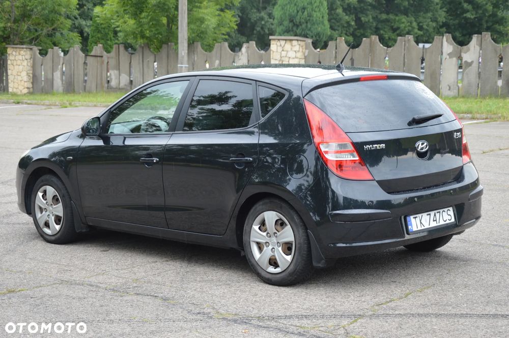 Hyundai i30 1.6 Comfort - 3