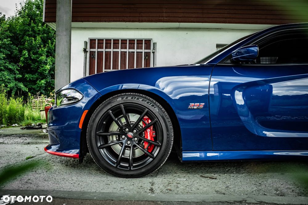 Dodge Charger 6.4 Scat Pack - 12