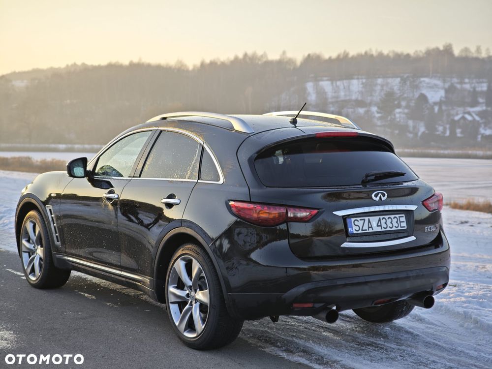 Infiniti FX FX30d S - 3