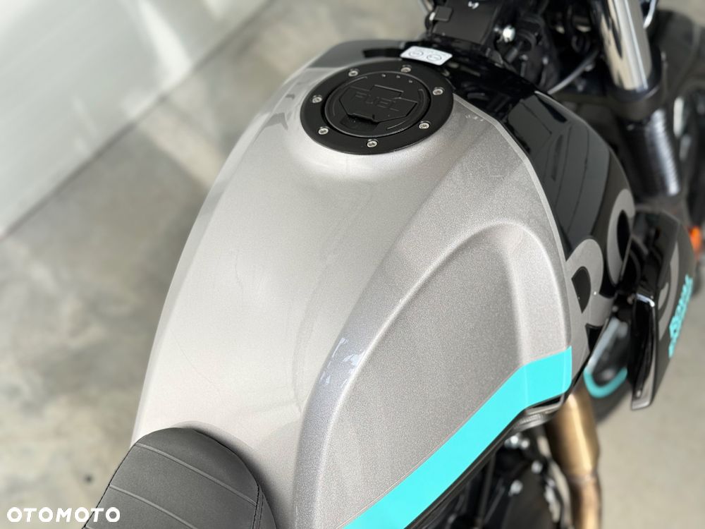 Royal Enfield Himalayan - 19