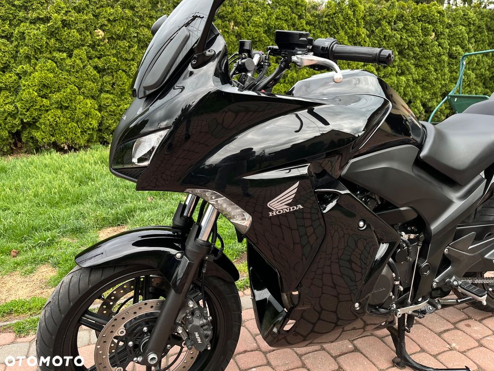 Honda CBF - 33