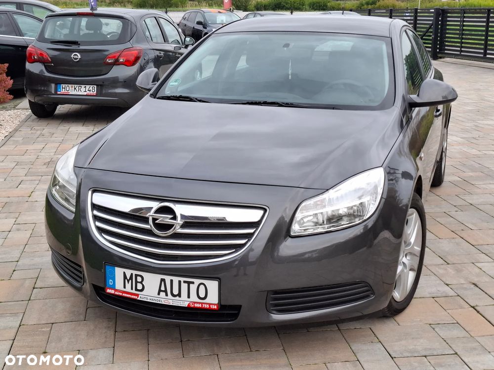 Opel Insignia 1.6 Design Edition - 3