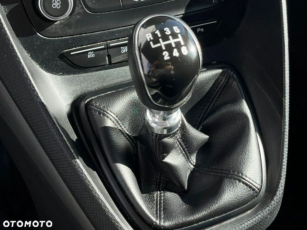 Ford Transit Connect - 26