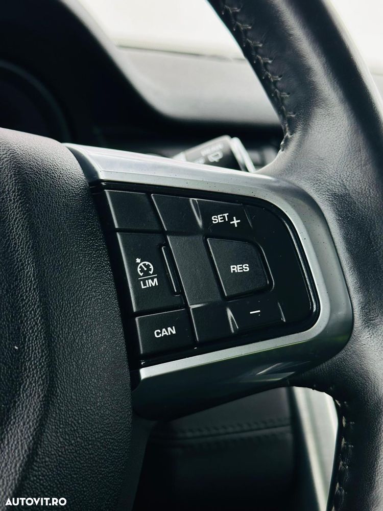 Land Rover Discovery Sport 2.0 l TD4 SE - 27