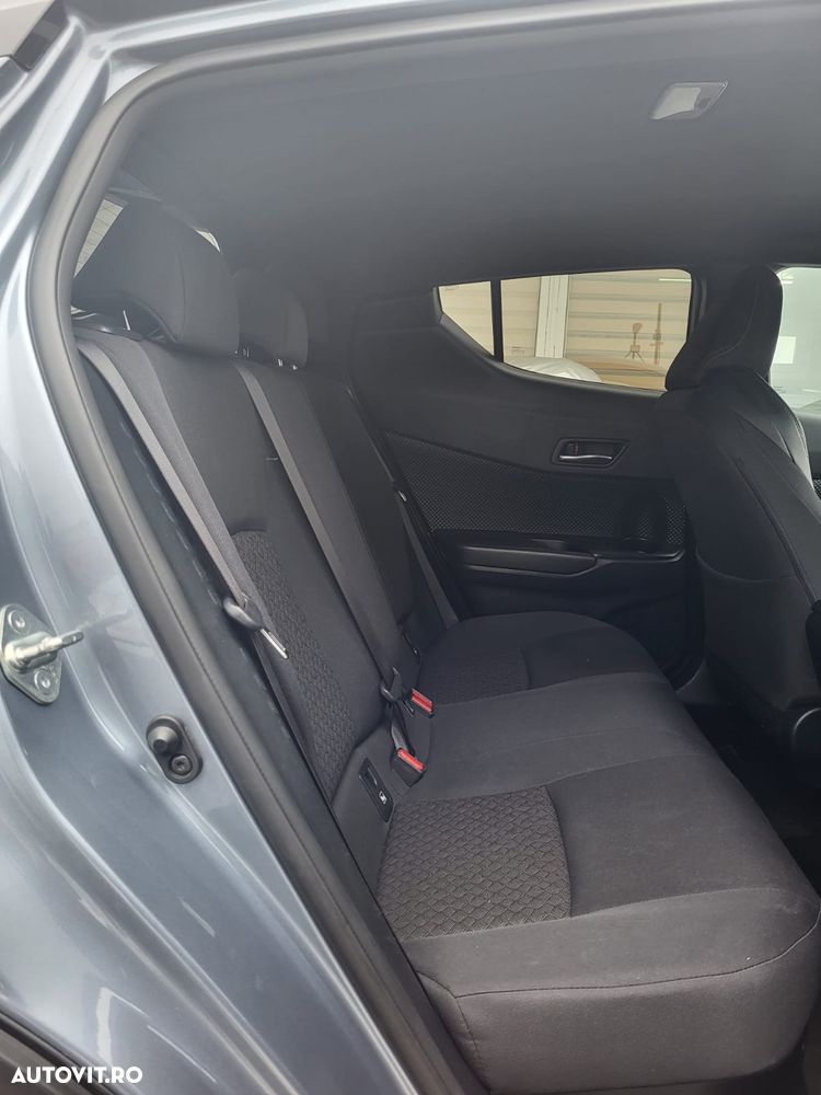 Toyota C-HR 1.8 HSD 122 CP 4x2 CVT C-ult Style - 12