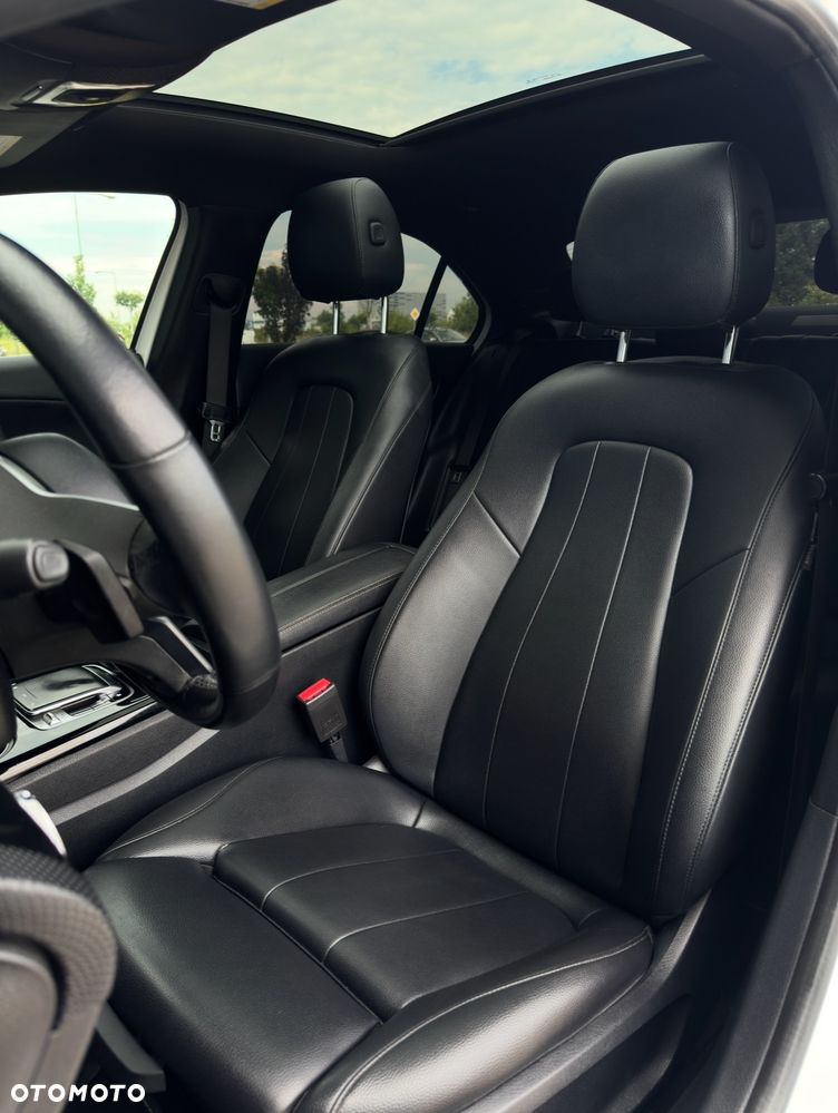 Mercedes-Benz Klasa A 220 7G-DCT - 12