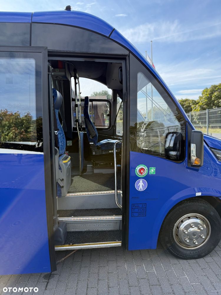Iveco Rosero First - 11