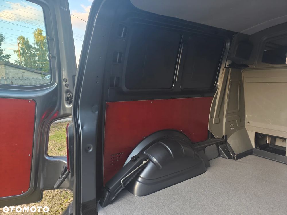 Volkswagen Transporter - 36