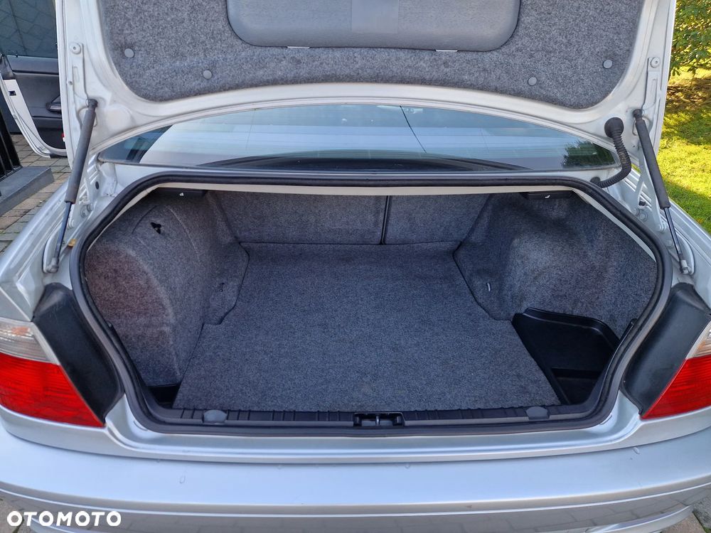 BMW Seria 3 325 Ci Edition Exclusive - 9