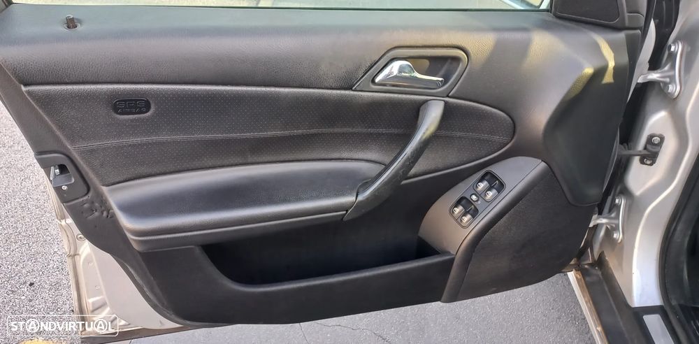 Mercedes-Benz C 220 CDi Classic - 15