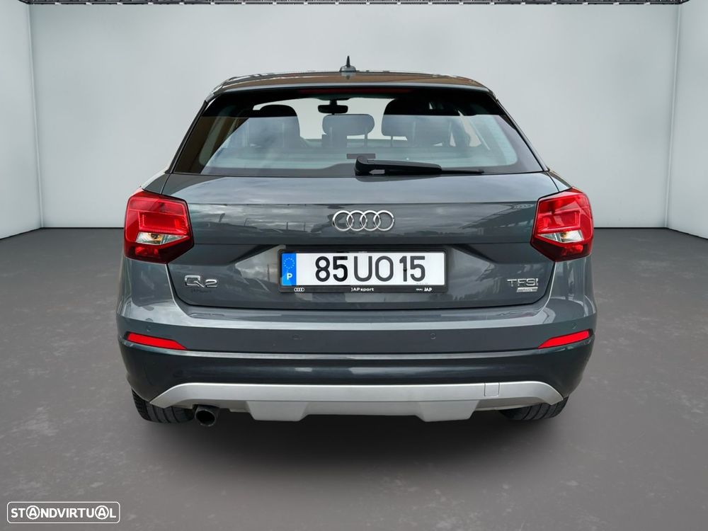 Audi Q2 1.0 TFSI Design - 6