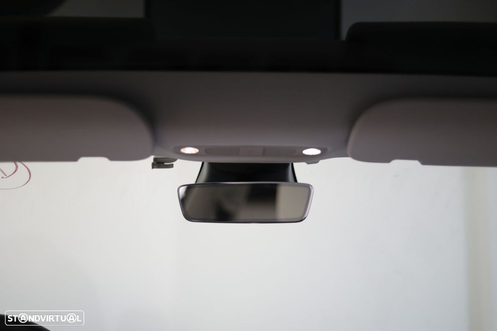 Tesla Model 3 Long-Range Dual Motor AWD - 14