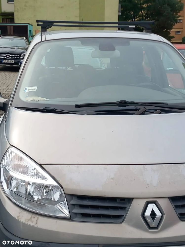 Renault Scenic - 4