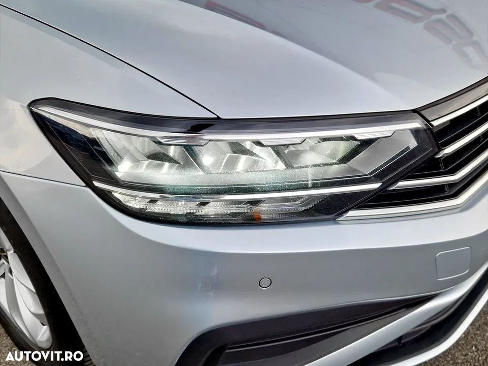 Volkswagen Passat - 9