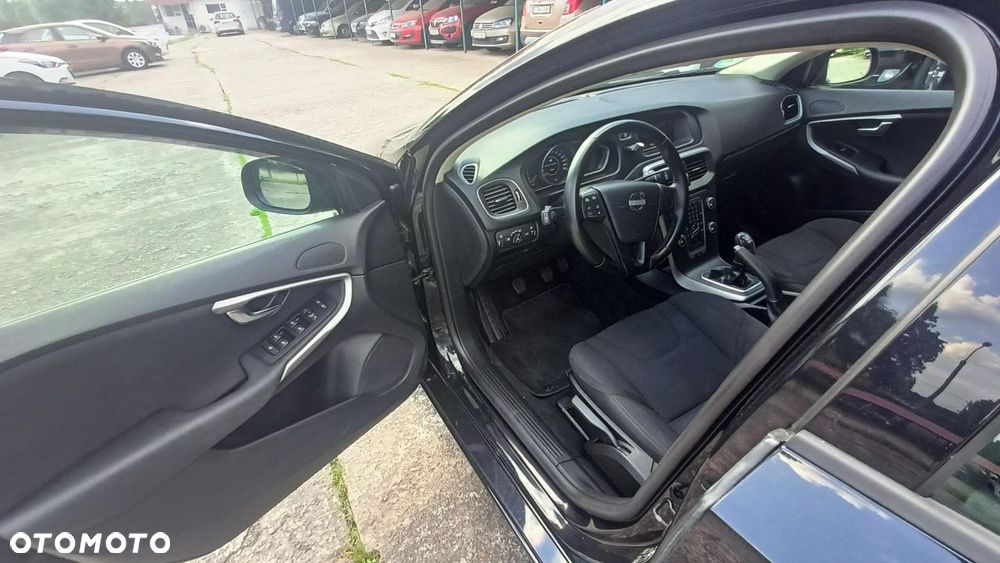 Volvo V40 - 26
