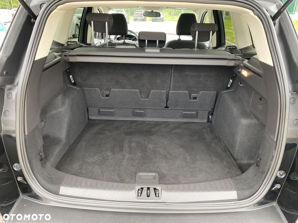 Ford Kuga - 13