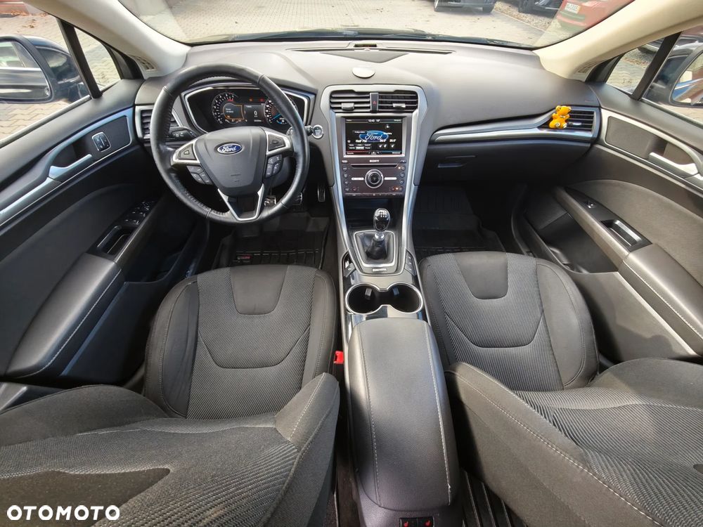 Ford Mondeo - 21