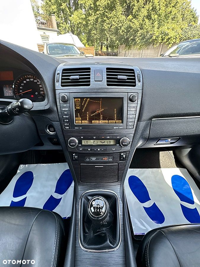 Toyota Avensis 2.0 D-4D Sol plus+NAVI - 27