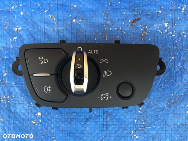 Audi Q7 4M Przełącznik Włącznik Świateł 4M0941531AA