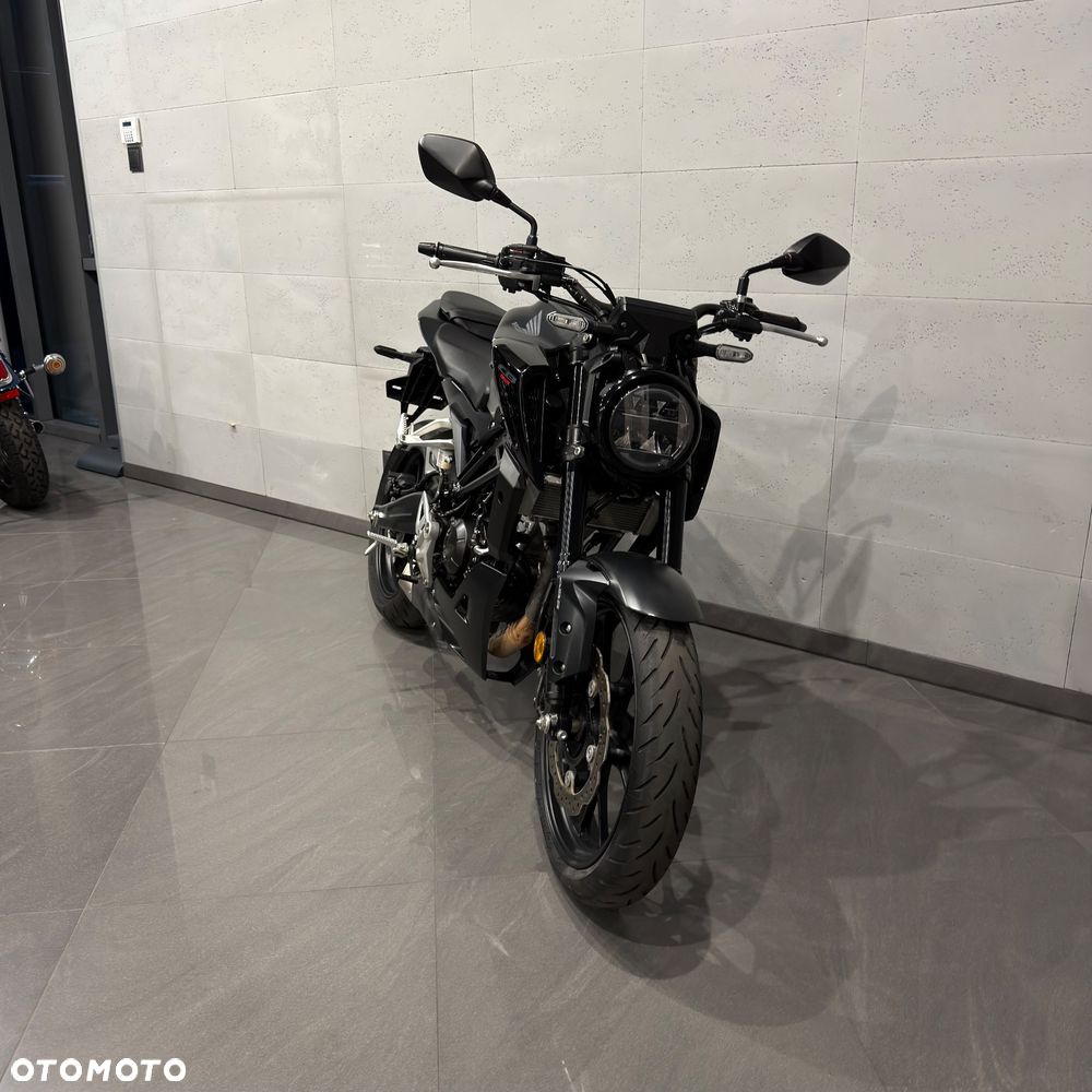 Honda CB - 5