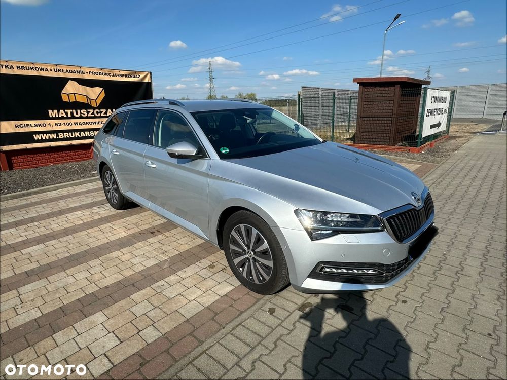 Skoda Superb 2.0 TDI Style DSG7 - 8