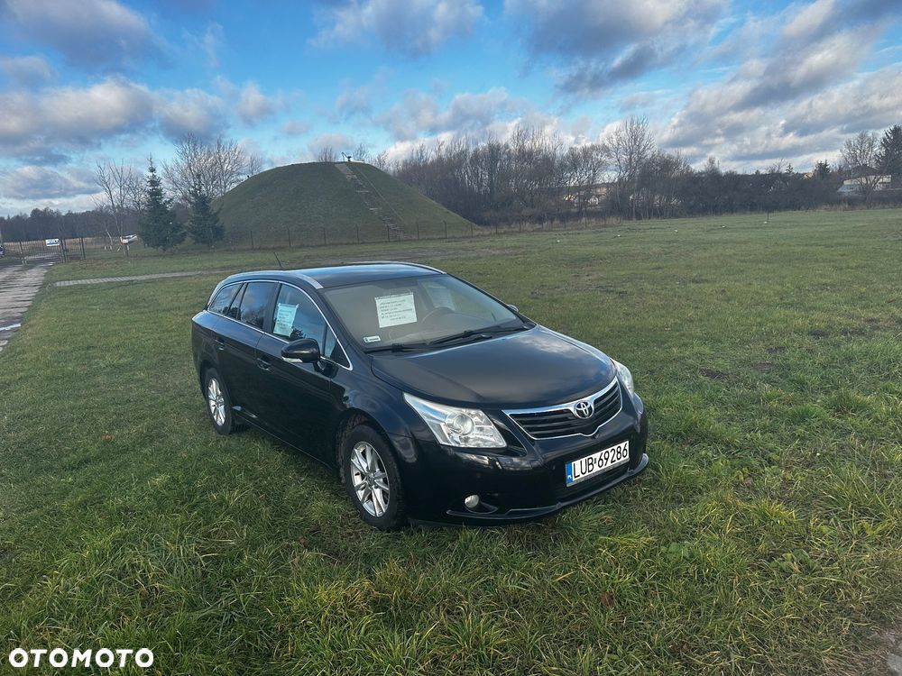 Toyota Avensis 2.0 D-4D 2010 - 9