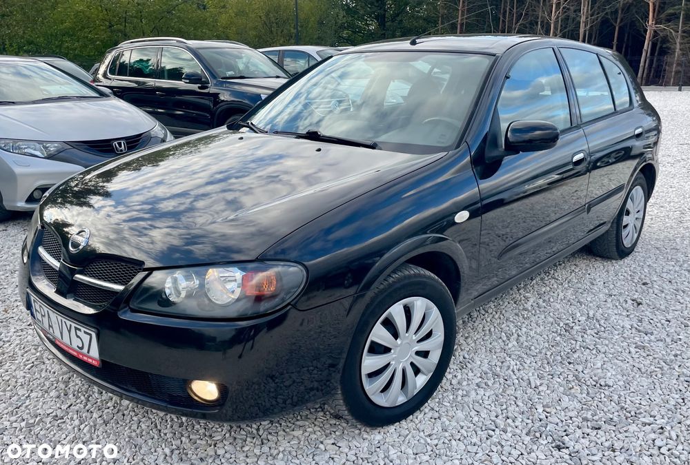 Nissan Almera 1.5 visia - 9