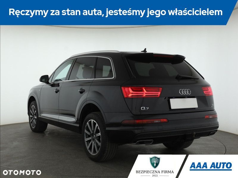 Audi Q7 - 6
