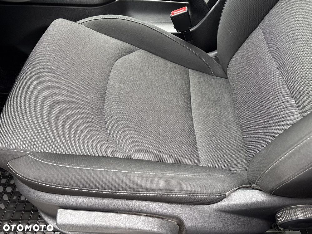 Hyundai i30 1.5 DPI Smart - 12