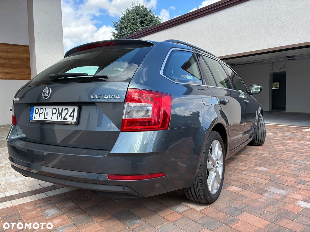 Skoda Octavia 2.0 TDI Ambition DSG - 7